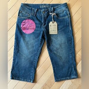Hydraulic blue jean capris. size 13/14.